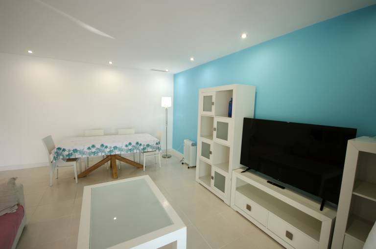 Pleasant holiday apartment with pool & patio | Next to the beach | Pets are welcome — photo 4