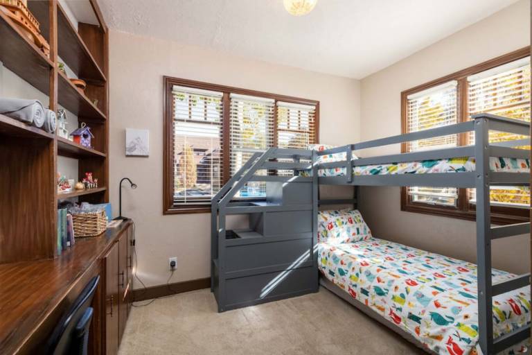 Apartment with 1 room for 5 persons — photo 4