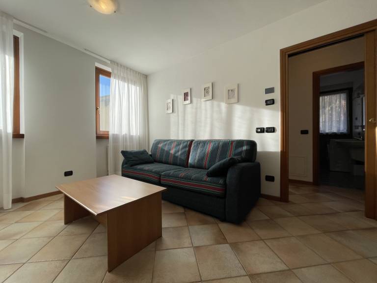 Rental apartment with 2 rooms for 6 persons — photo 4