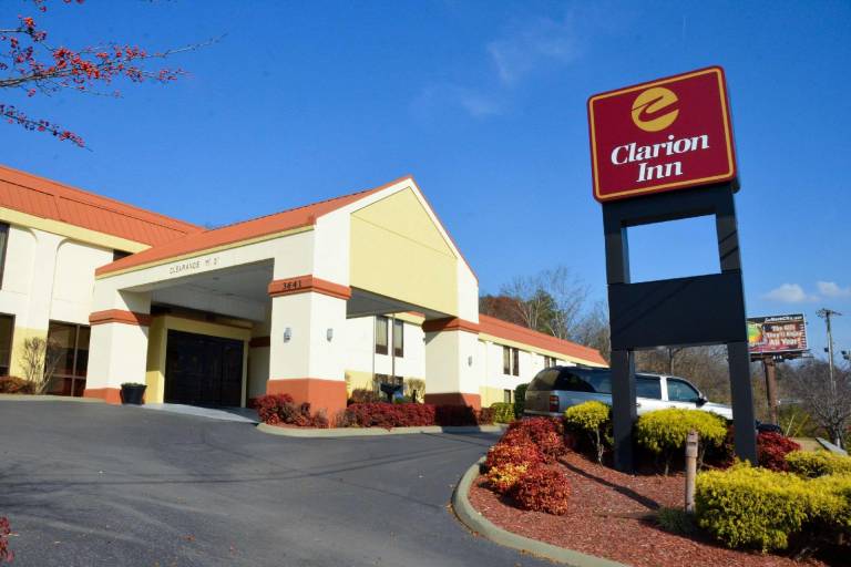 Clarion Inn near Lookout Mountain in Chattanooga, TN