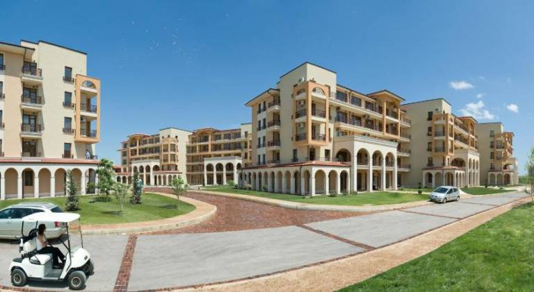 Fully equipped wonderful rental apartment with pool | Dogs allowed in Balchik