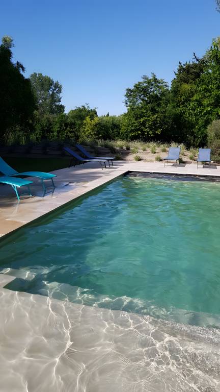 Studio with garden & pool | Garden view — photo 2