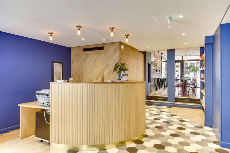 Hotel Kyriad Paris 12 Nation in Bagnolet