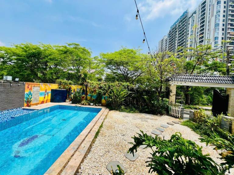 Maison Villa Privite Pool Karaoke in Ho Chi Minh City
