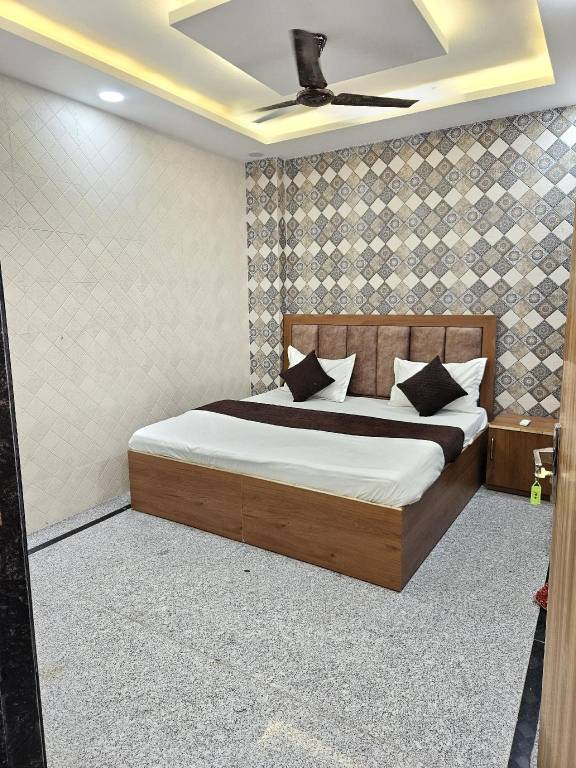 Shri Vindhyavasini Residency in Vrindavan