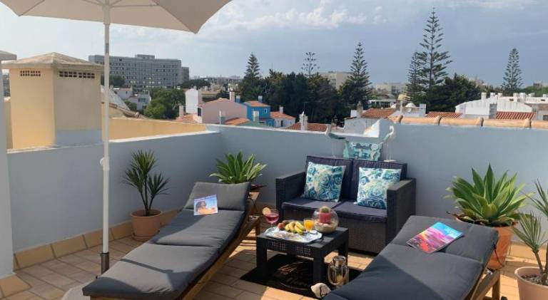 Fully equipped lovely apartment with patio, private pool & garden | Next to the beach | Good for workation | Pet-friendly — photo 3