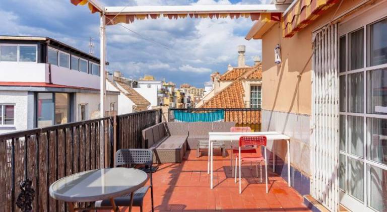 Holiday apartment with terrace & barbecue in Benalmádena