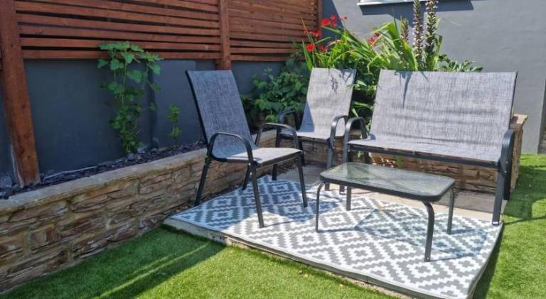 Air Maison - Charming 3BR Terrace House with Garden 10min to Beach — photo 4