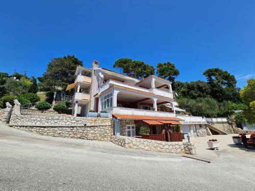 Bed and breakfast  Lopar, Croatia