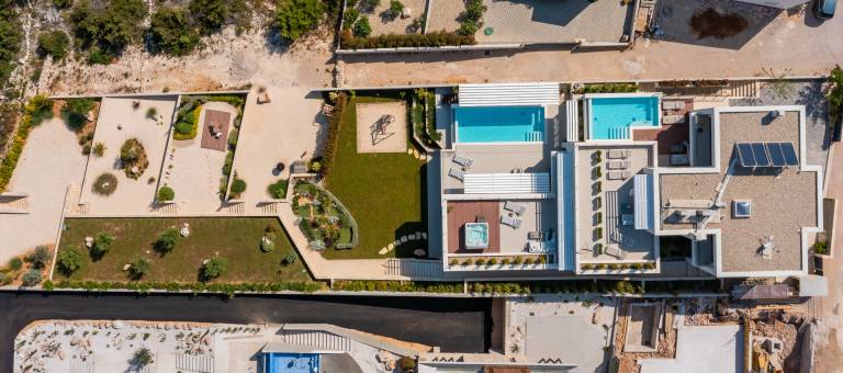Wonderful villa with sauna, patio & barbeque | Pool view | Close to the beach | Pet-friendly — photo 3