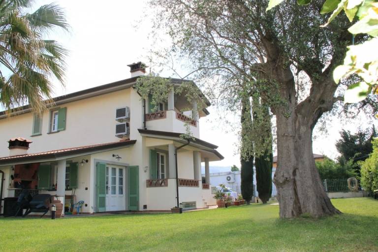 Villa Capezzano Pianore
