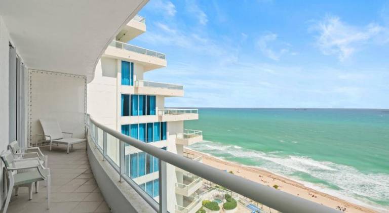 Oceanfront Ritz-Carlton 1 Bedroom Luxury Residence in Fort Lauderdale, FL