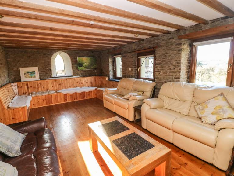 Cottage with garden & jacuzzi — photo 4