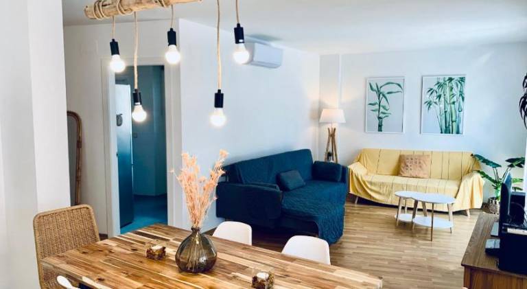 Rental apartment with 3 rooms for 5 persons in Sant Feliu de Guíxols
