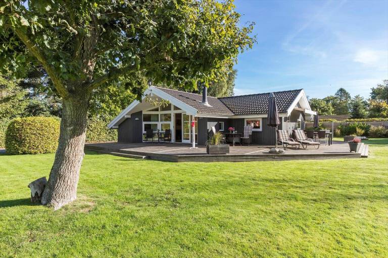 Ferienhaus mit Hund in Fjellerup Strand f&uuml;r max. 8 Personen