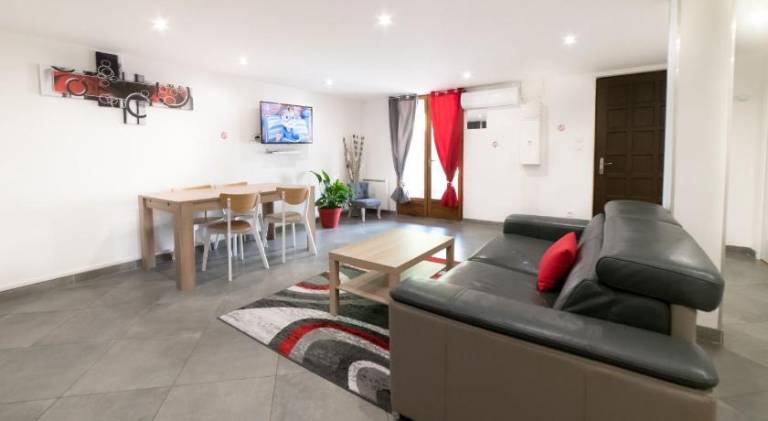 Rental apartment with 3 rooms for 9 persons — photo 3