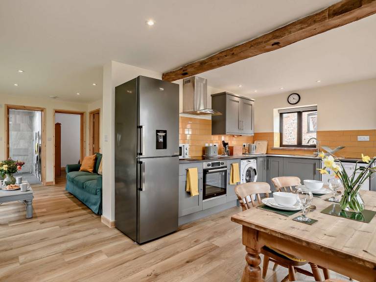 2 Bed in Corpusty 91298