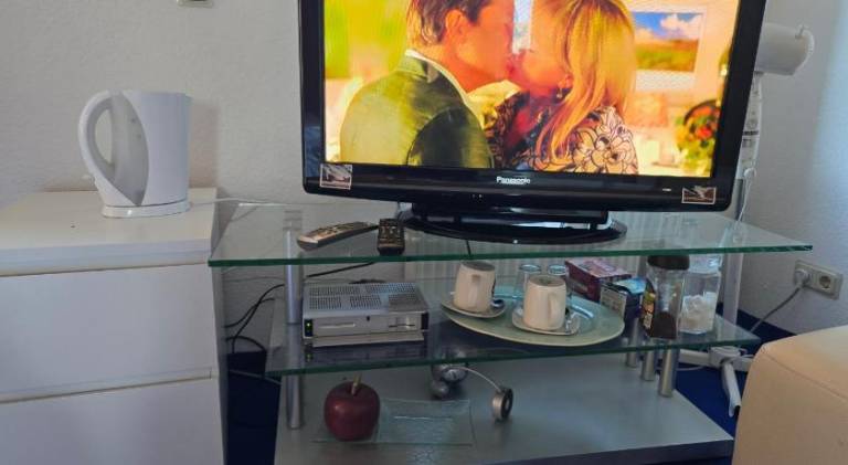 Cozy & queit Stay with Marcbride — photo 5