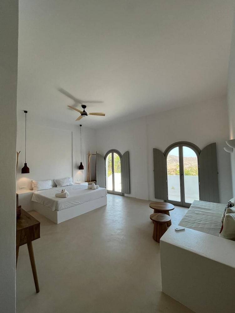Aparthotel Io