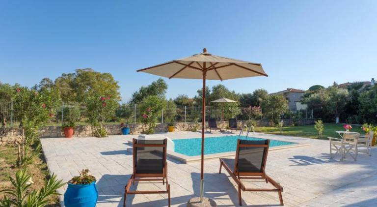Vacation home with patio, pool & garden | Good for workation in Zakynthos