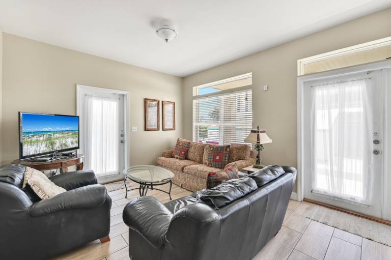 Oceanic View Only 720FT to Private Beach — Perfect for Multi-Family Stays — photo 4