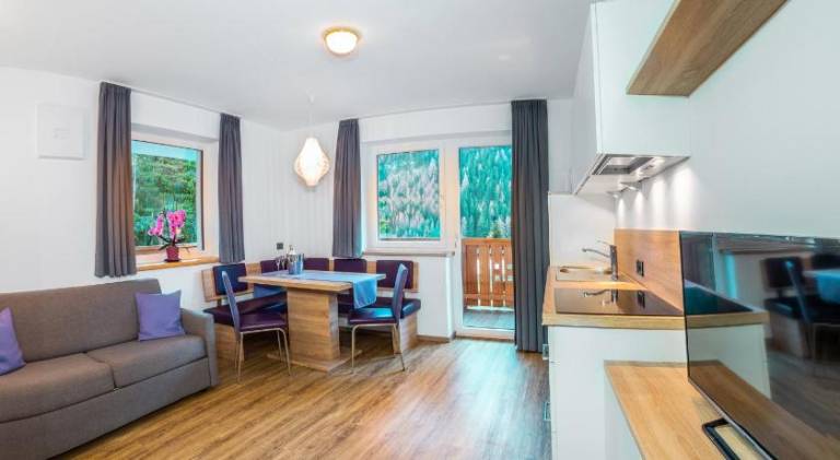 Nice serviced apartment with patio & garden | Dogs allowed — photo 4