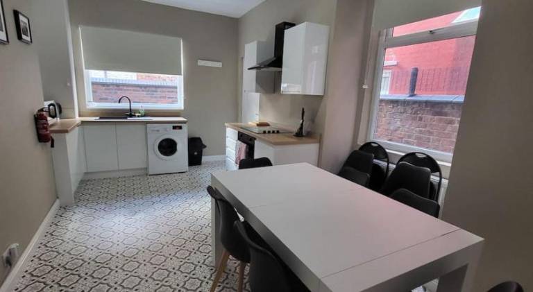 Holiday apartment with 4 rooms for 10 persons — photo 3