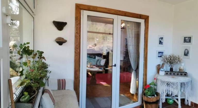 Lodge with patio & garden — photo 5