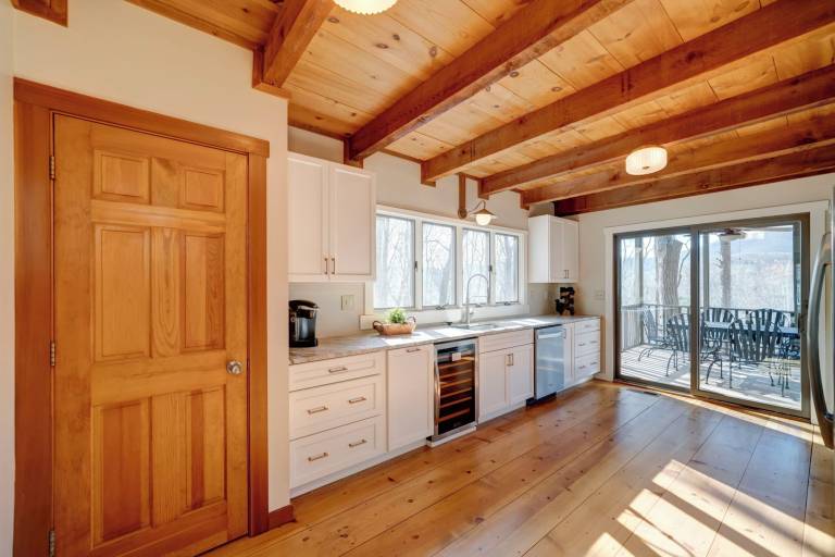 Cabin Big Canoe