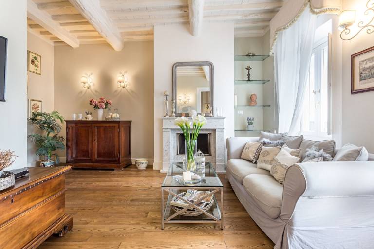 Apartment Lucca