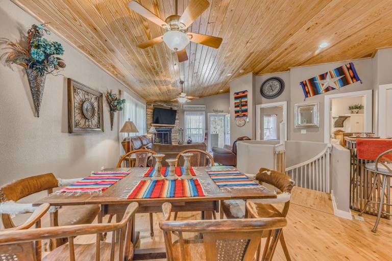 Ruidoso Mountain Cabin w/ Deck, 1 Mi to Hiking — photo 5