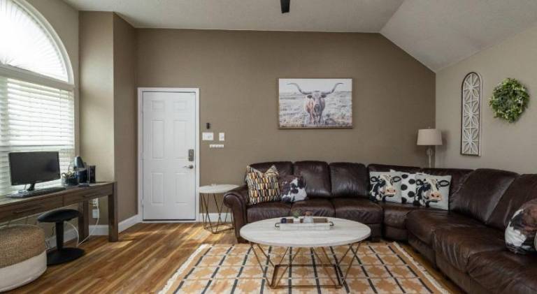 Vacation home with pool & hot tub | Pets allowed — photo 2