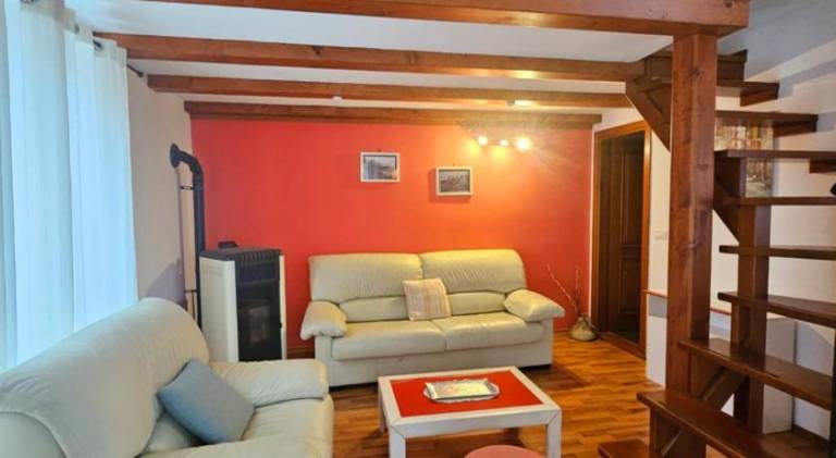 Apartment with 2 rooms for 4 persons in Novigrad