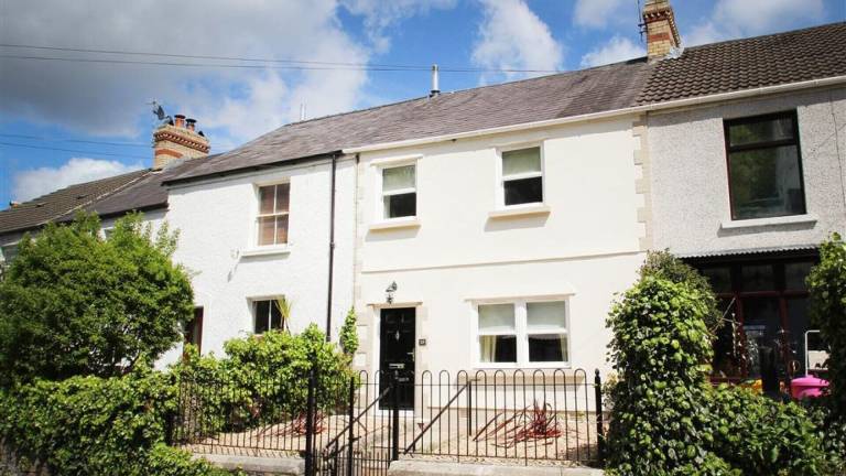 House The Mumbles