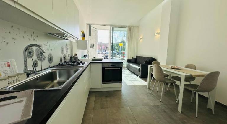 House with 2 rooms for 5 persons in Avola