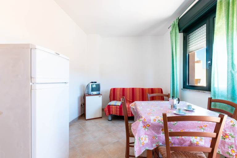 Rental apartment with patio & garden | City view — photo 3
