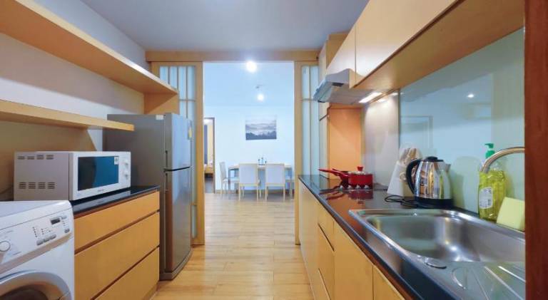 Serviced apartment with pool | Perfect for remote work — photo 3