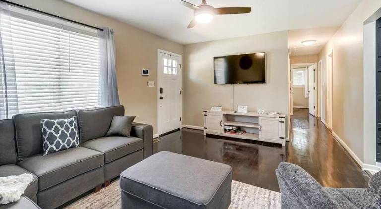 House with 3 rooms for 6 persons in Charlotte, NC