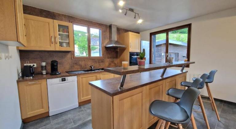 Vacation home with 3 rooms for 9 persons in Ornans