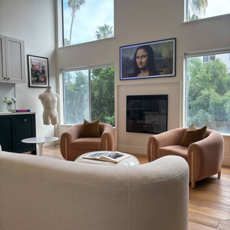 Apartment  West Hollywood West