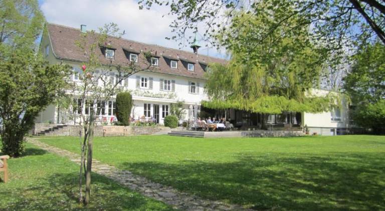 Hotel Landgut Burg in Stuttgart