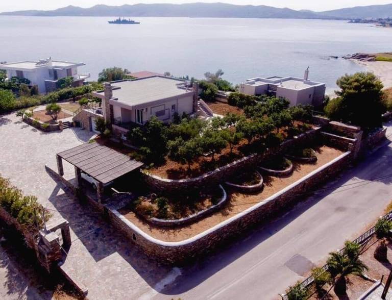 Villa Karistos