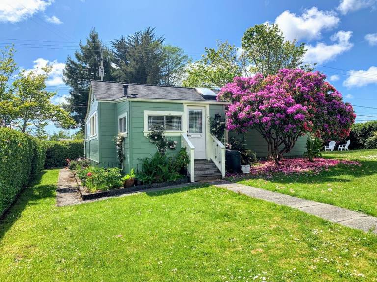 House  Arcata