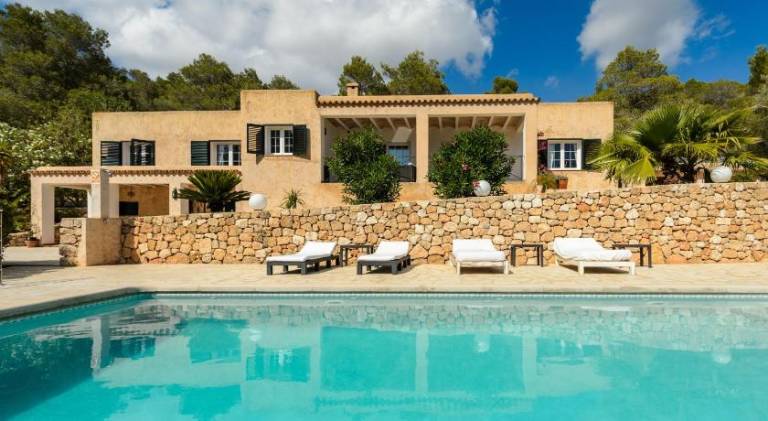 Villa with terrace, pool & garden in Sant Josep de sa Talaia