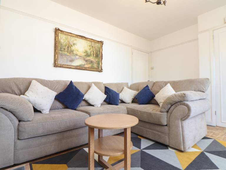 Child-friendly charming cottage with barbecue & yard | Dogs allowed — photo 4