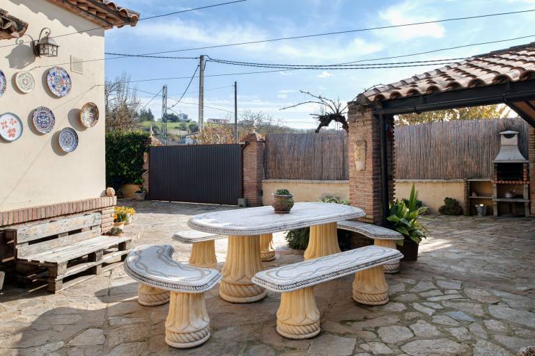 Holiday Home 'Ayala' with Mountain View, Private Pool and Wi-Fi — photo 3