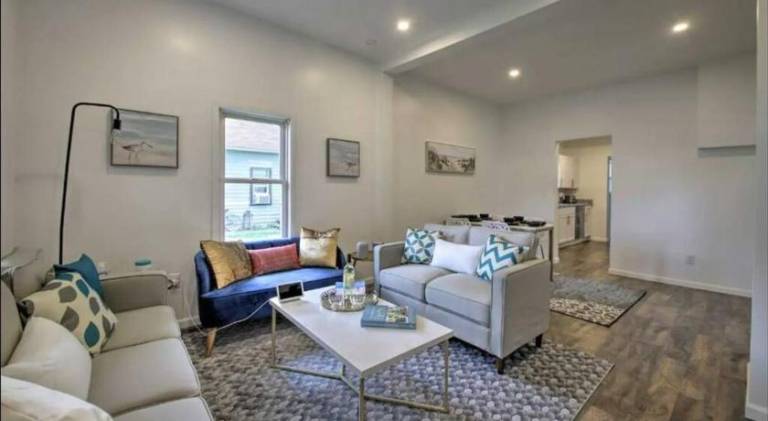 Vacation home | Pet-friendly in Chesterton, IN