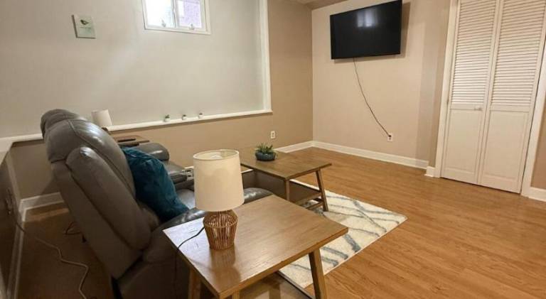 Beautiful holiday apartment | Dogs allowed in Morgantown, WV