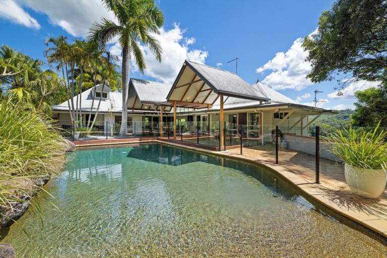 House Bangalow