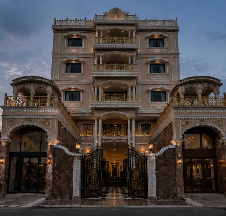 Hotel Singh Palace